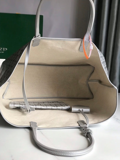 Goyard St. Louis GM Metallic Silver Goyardine Tote Bag