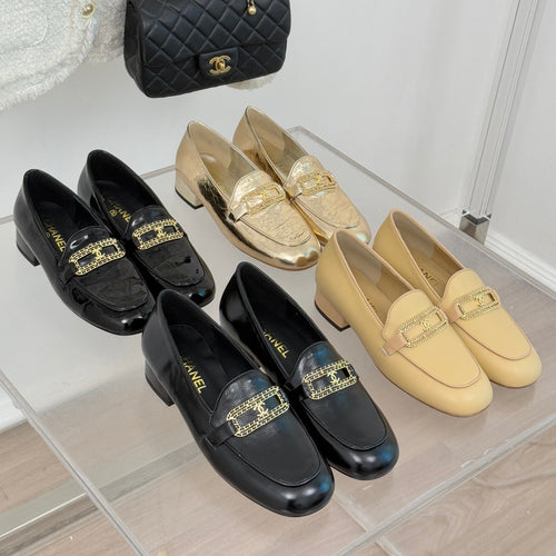 CHANEL 25C Double C Chain Buckle Chunky Heel Loafers