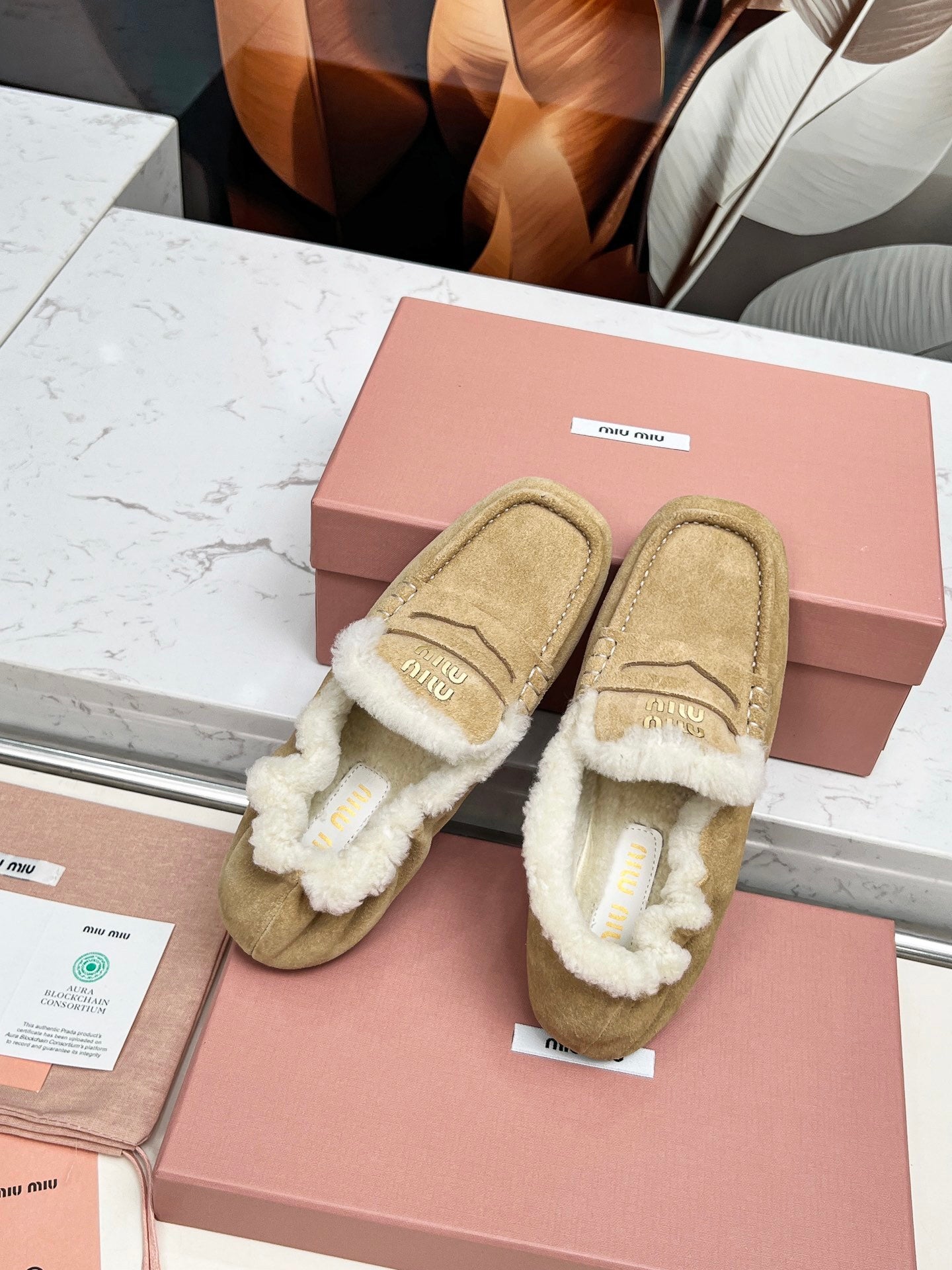 MiuMi Autumn/Winter New Slip-on Loafers