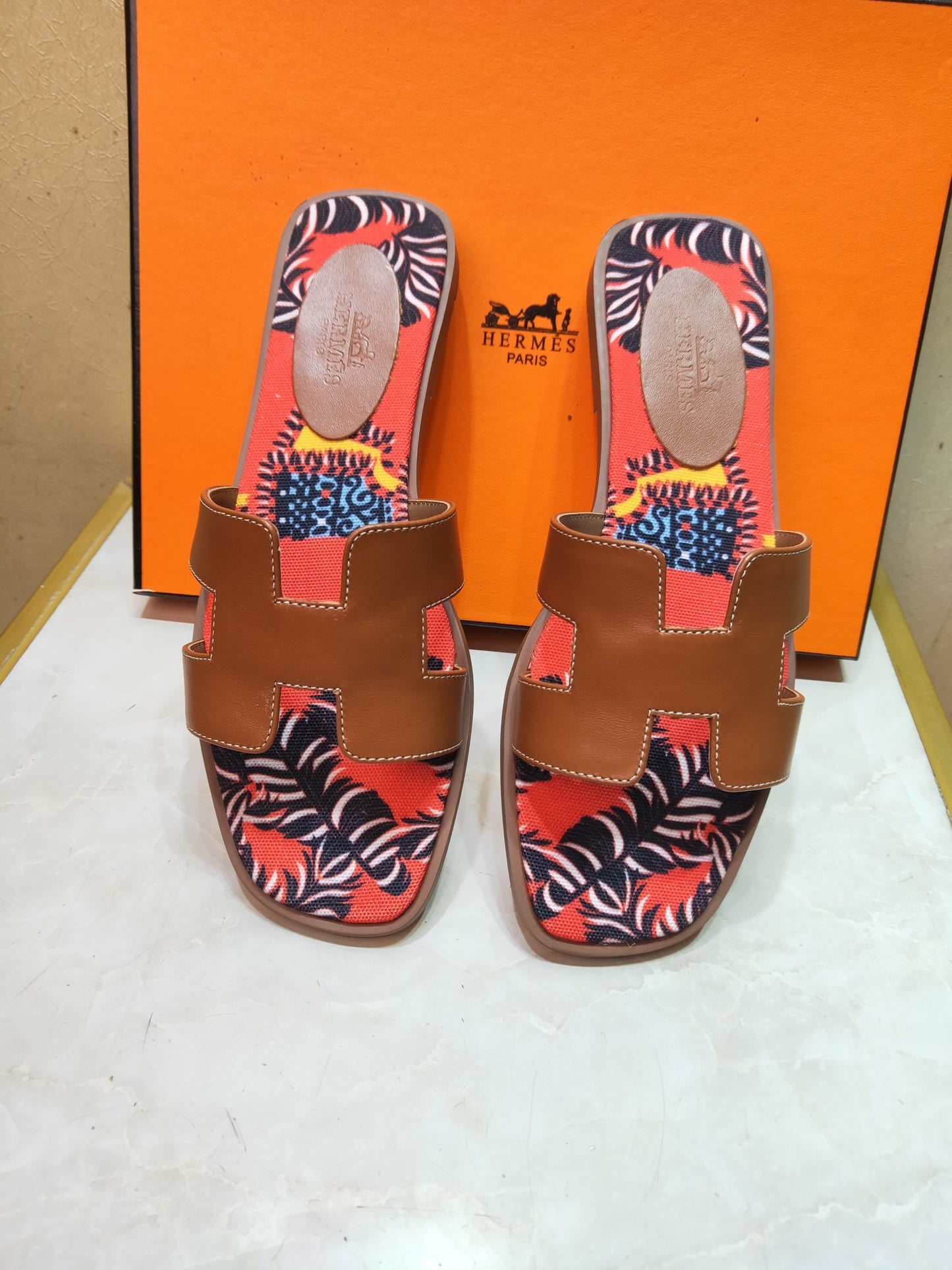 Hermes Women’s Latest H Slippers