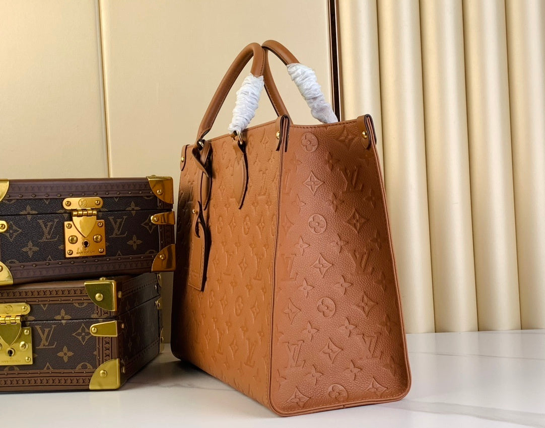 Louis Vuitton Onthego MM Bag – Women’s Luxury Tote